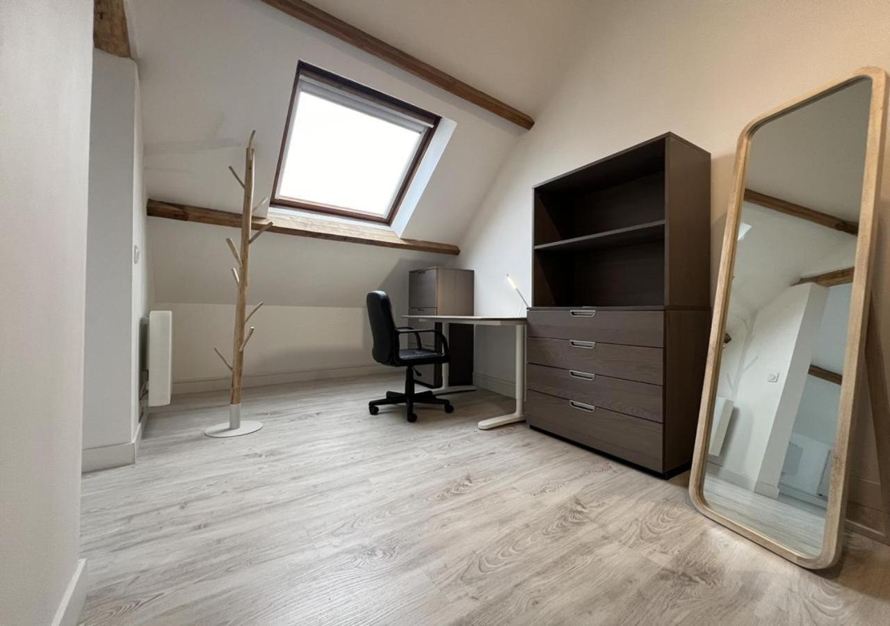 L Armurerie - Appartement Centre Ville De Sens Buitenkant foto